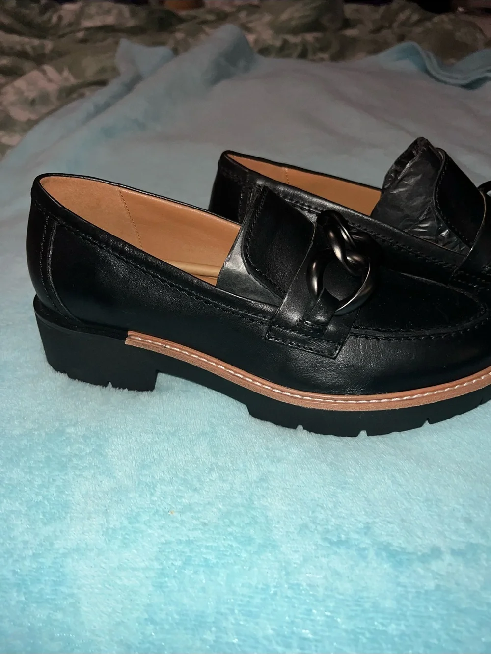 Earth Black Leather Men's Chain-Detail Slip-On Loafers